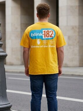 NWOT Unisex Yellow Blink 182 Graphic T-Shirt “Enema Of The State” - Size 3XL